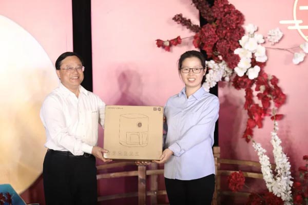 星辉平台有限公司